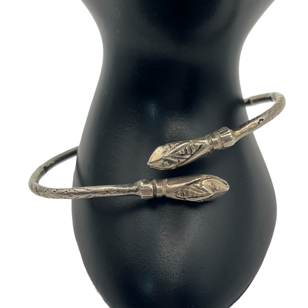Double snake head West Indies style cocoa pod sterling silver bracelet vintage